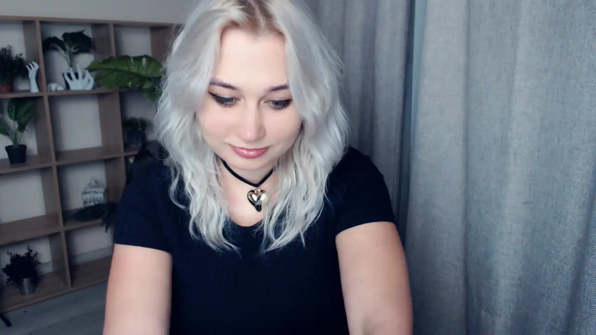 Gallery image thumbnail from Kukla_kolduna's myfreecams stream on, 01/15/2024, 18:49 image 11 of 20