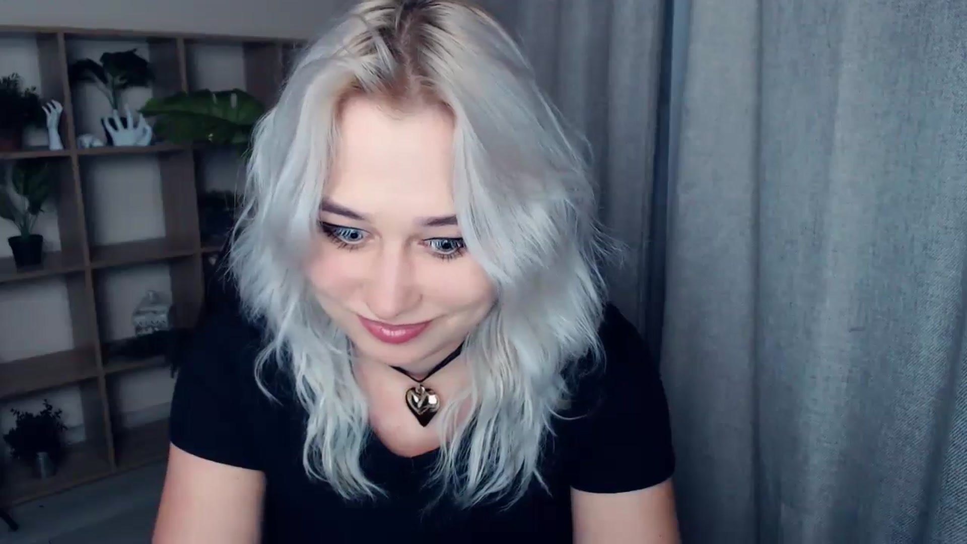 Gallery image thumbnail from Kukla_kolduna's myfreecams stream on, 01/15/2024, 18:49 image 13 of 20