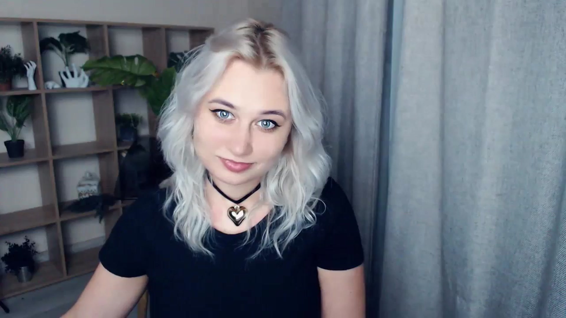 Gallery image thumbnail from Kukla_kolduna's myfreecams stream on, 01/15/2024, 18:49 image 6 of 20