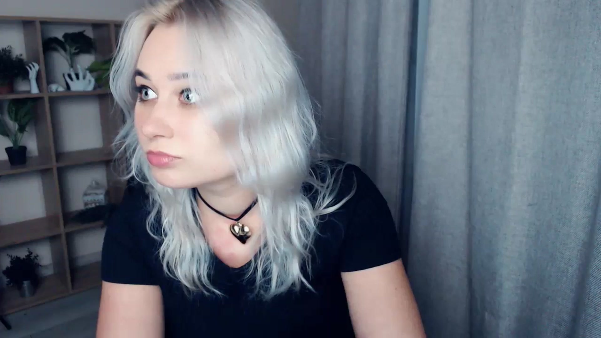Gallery image thumbnail from Kukla_kolduna's myfreecams stream on, 01/15/2024, 18:49 image 15 of 20