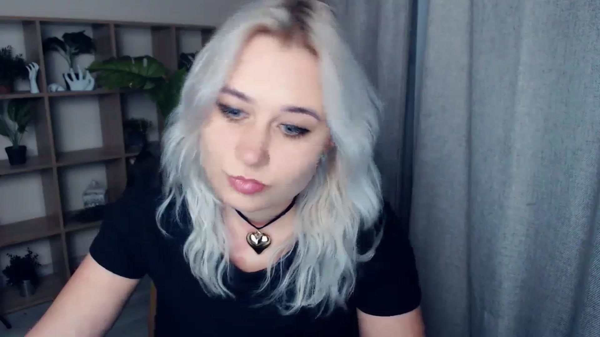 Gallery image thumbnail from Kukla_kolduna's myfreecams stream on, 01/15/2024, 18:49 image 16 of 20