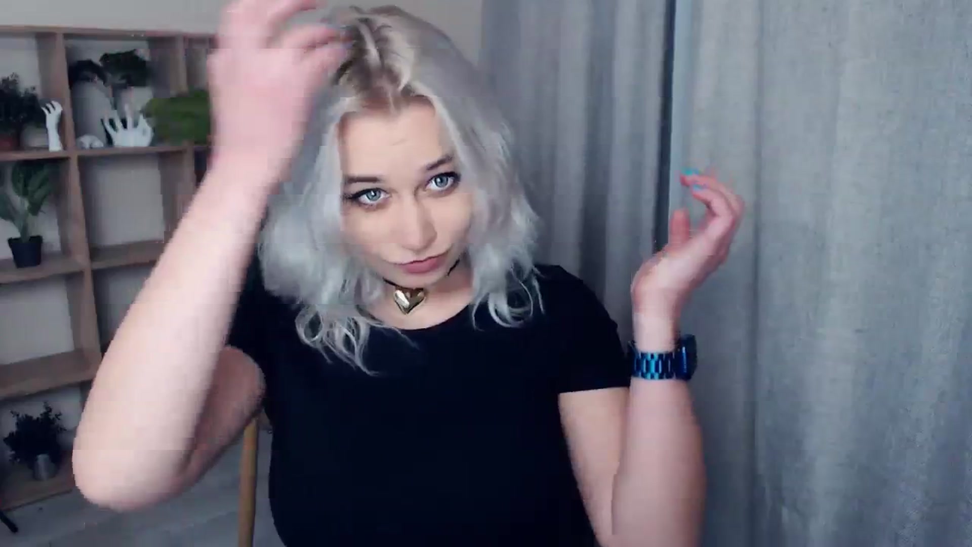 Gallery image thumbnail from Kukla_kolduna's myfreecams stream on, 01/15/2024, 19:29 image 15 of 20