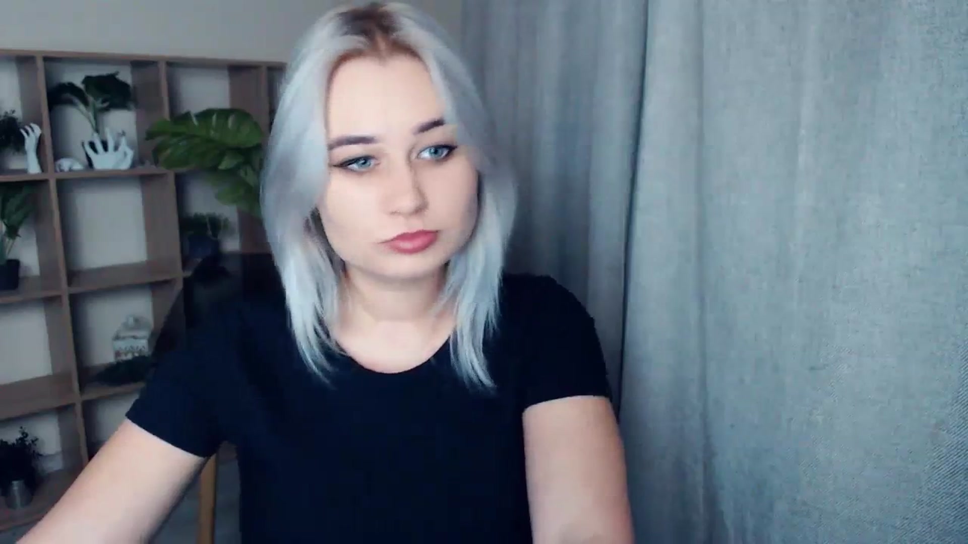 Gallery image thumbnail from Kukla_kolduna's myfreecams stream on, 01/18/2024, 16:45 image 8 of 20
