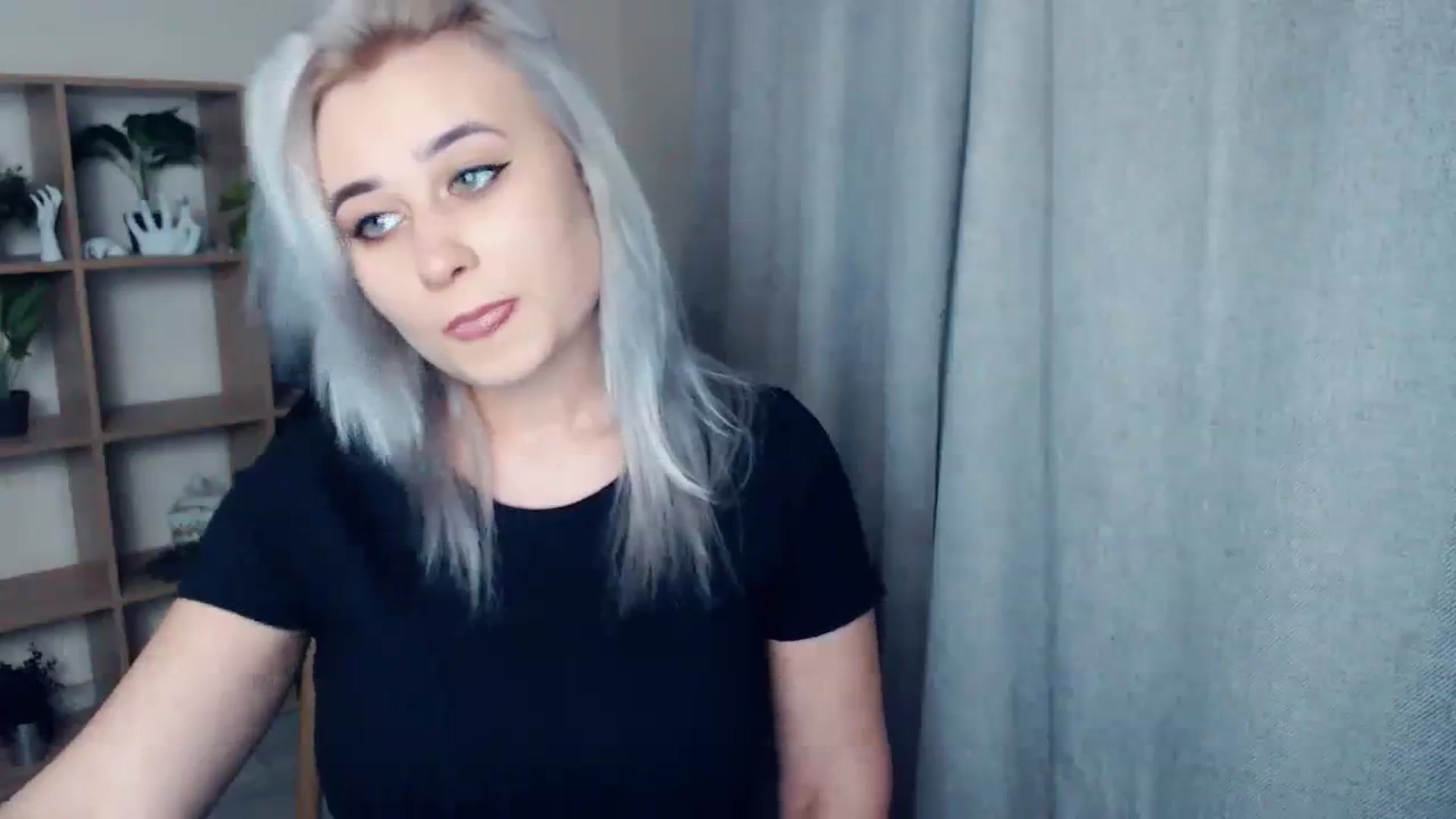 Gallery image thumbnail from Kukla_kolduna's myfreecams stream on, 01/18/2024, 16:45 image 20 of 20