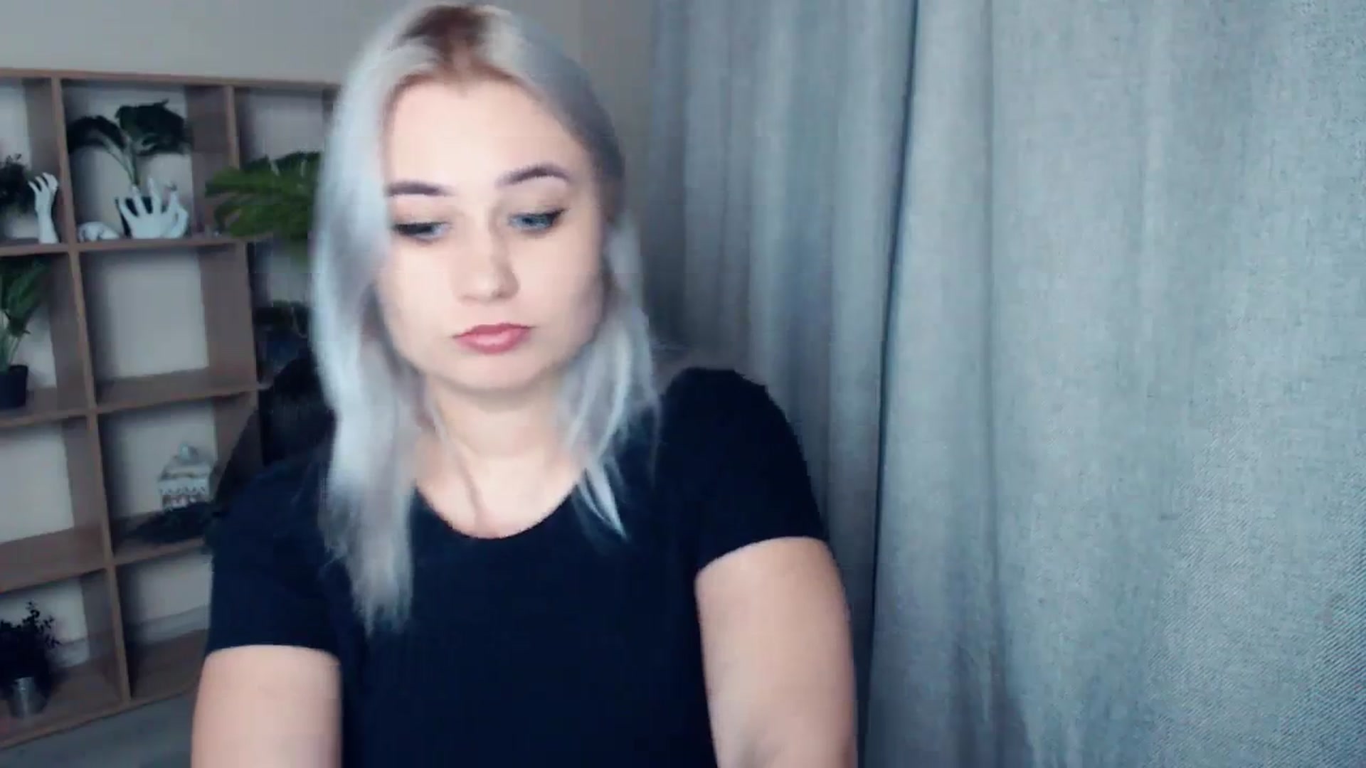 Gallery image thumbnail from Kukla_kolduna's myfreecams stream on, 01/18/2024, 16:45 image 3 of 20