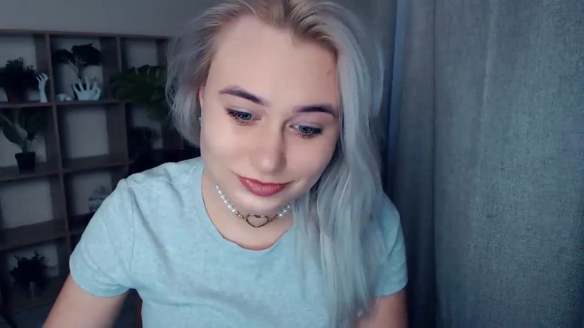 Gallery image thumbnail from Kukla_kolduna's myfreecams stream on, 01/19/2024, 15:19 image 9 of 20