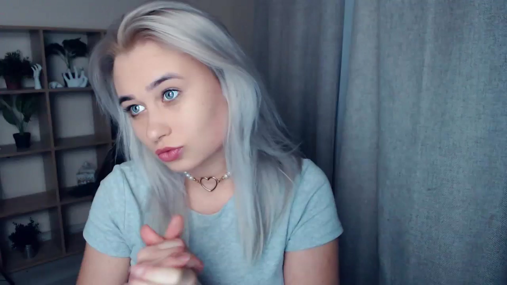 Gallery image thumbnail from Kukla_kolduna's myfreecams stream on, 01/19/2024, 15:19 image 12 of 20
