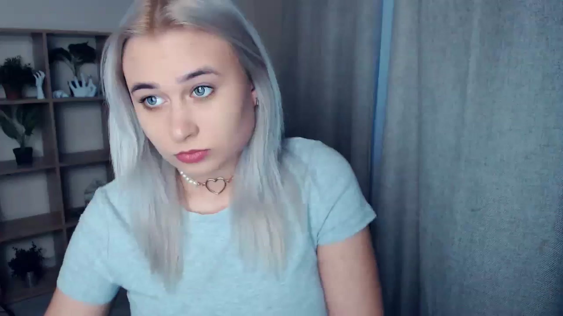 Gallery image thumbnail from Kukla_kolduna's myfreecams stream on, 01/19/2024, 15:19 image 6 of 20
