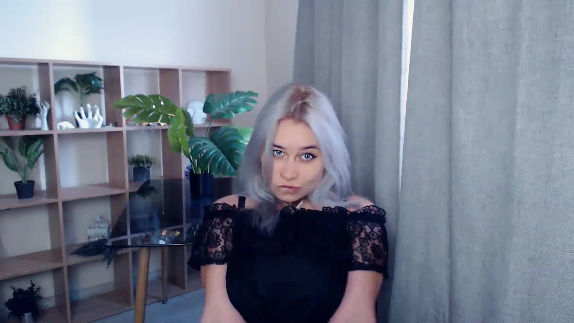 Gallery image thumbnail from Kukla_kolduna's myfreecams stream on, 01/20/2024, 10:15 image 16 of 20
