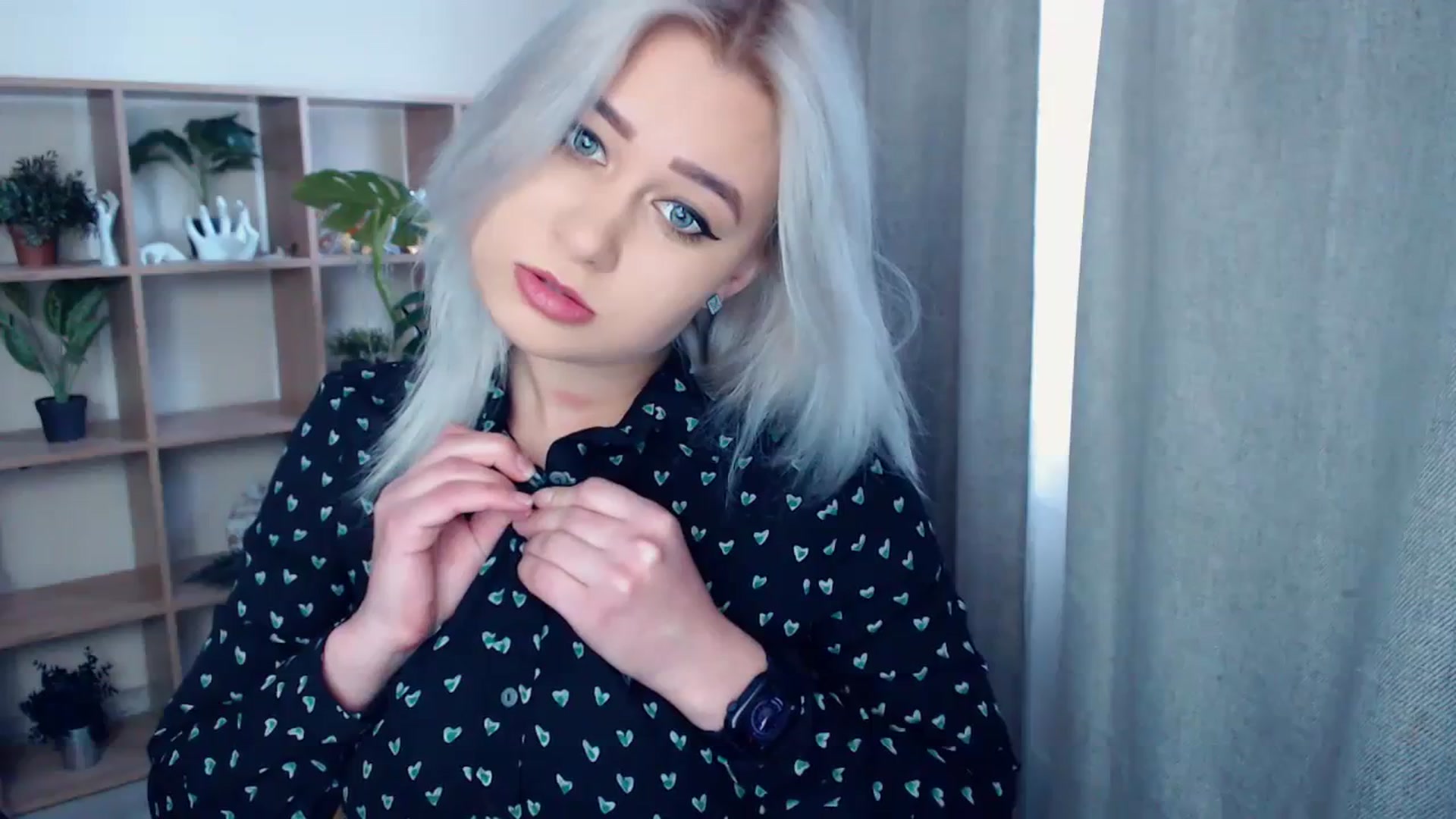 Gallery image thumbnail from Kukla_kolduna's myfreecams stream on, 01/21/2024, 10:25 image 6 of 20