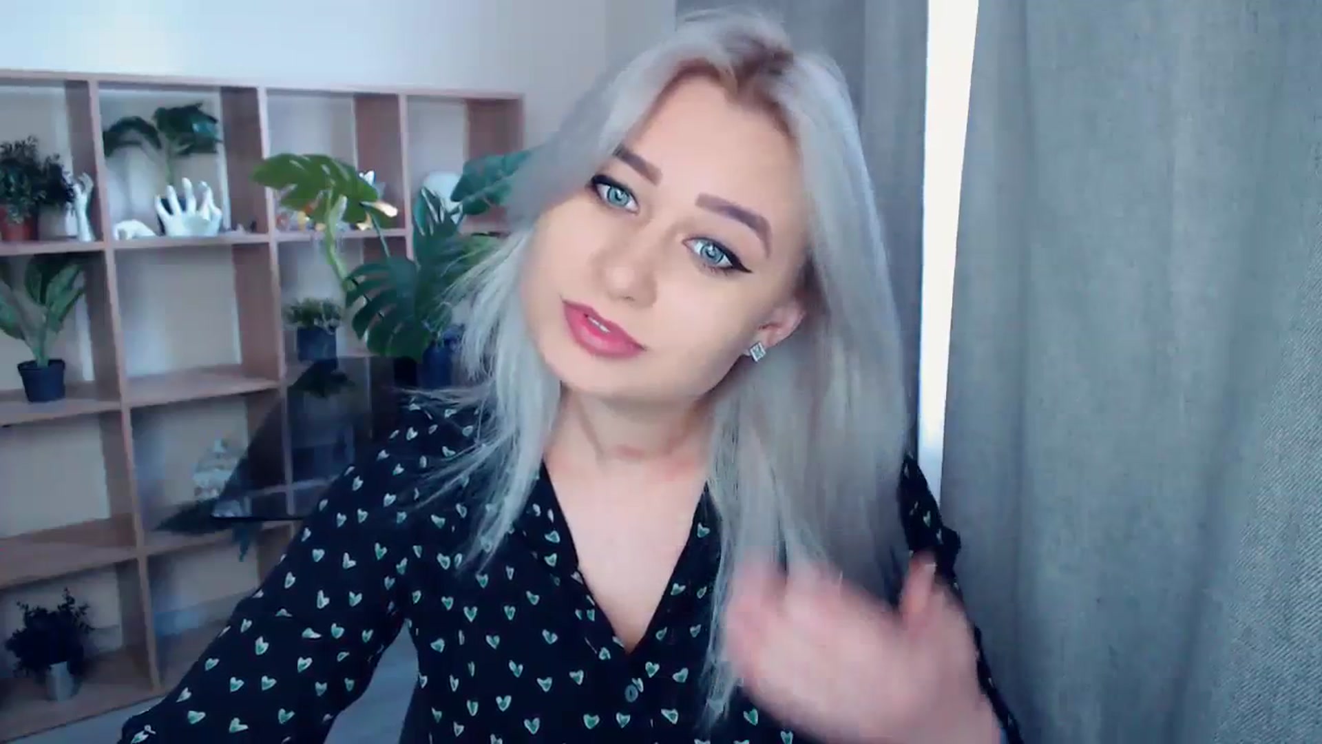 Gallery image thumbnail from Kukla_kolduna's myfreecams stream on, 01/21/2024, 10:25 image 12 of 20
