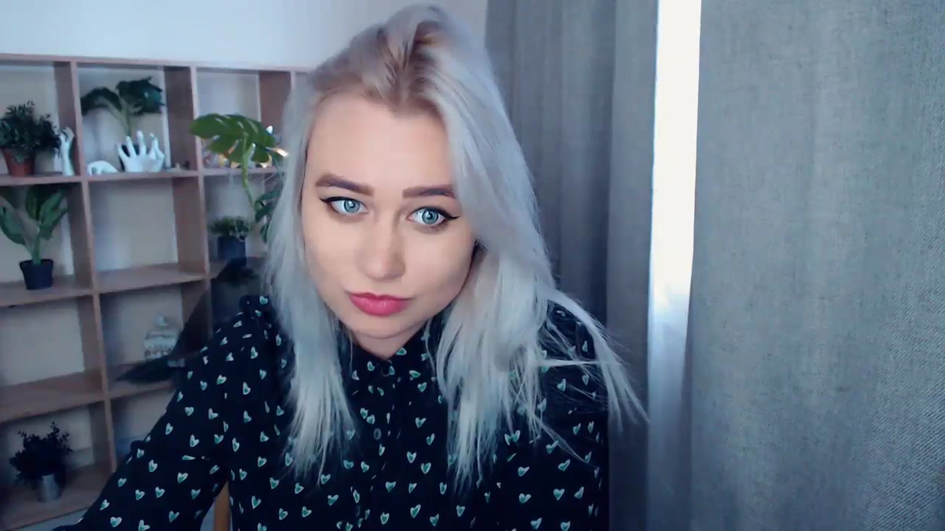 Gallery image thumbnail from Kukla_kolduna's myfreecams stream on, 01/21/2024, 12:01 image 15 of 20