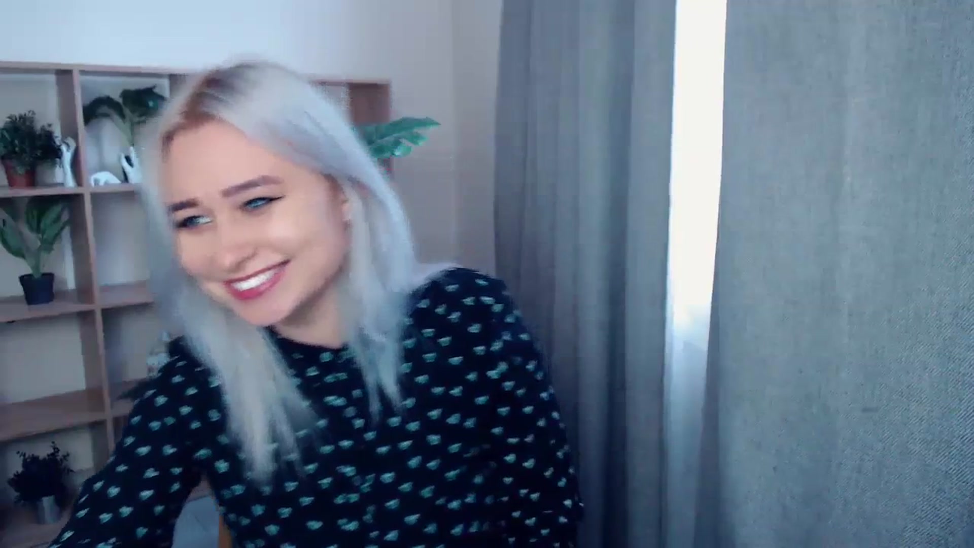 Gallery image thumbnail from Kukla_kolduna's myfreecams stream on, 01/21/2024, 12:01 image 12 of 20