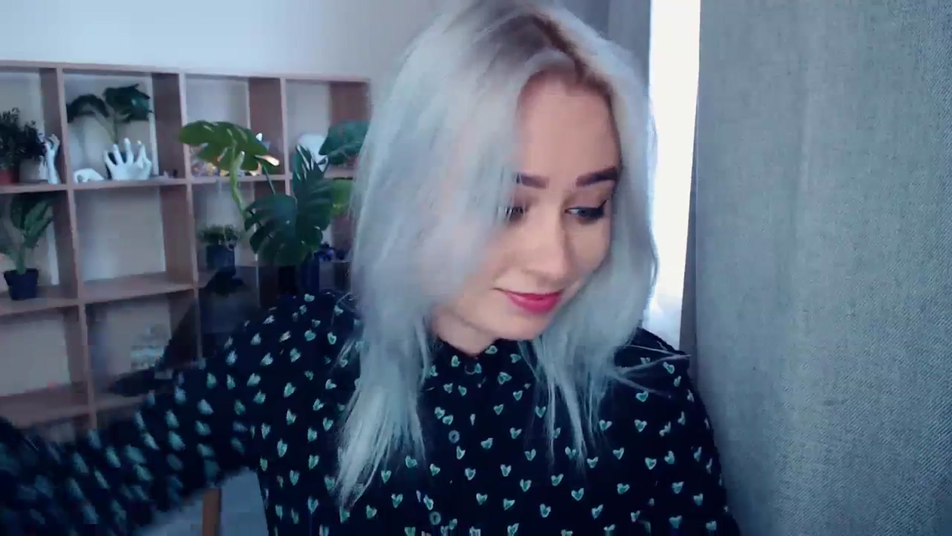 Gallery image thumbnail from Kukla_kolduna's myfreecams stream on, 01/21/2024, 12:01 image 10 of 20