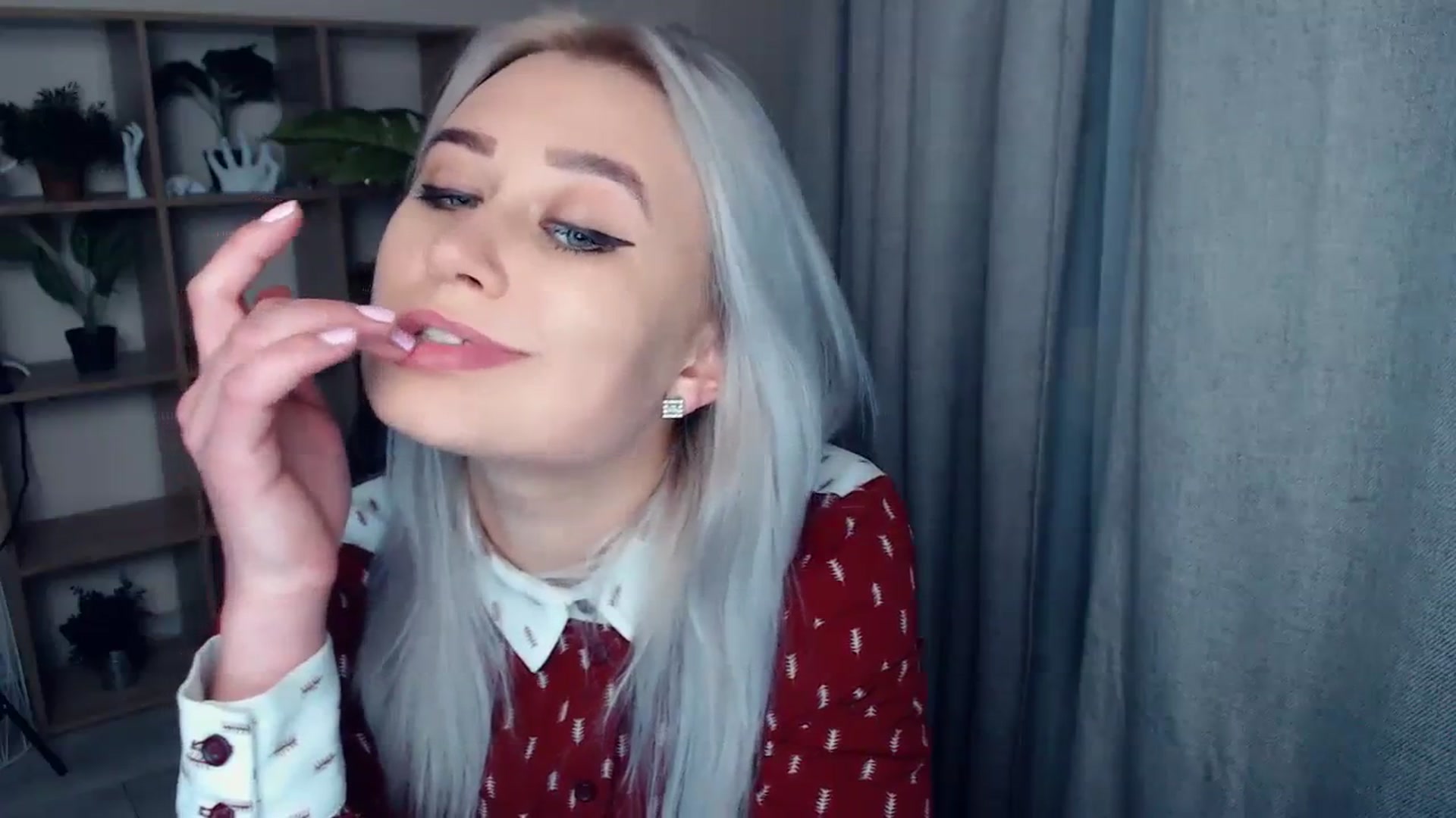 Gallery image thumbnail from Kukla_kolduna's myfreecams stream on, 01/22/2024, 17:10 image 12 of 20