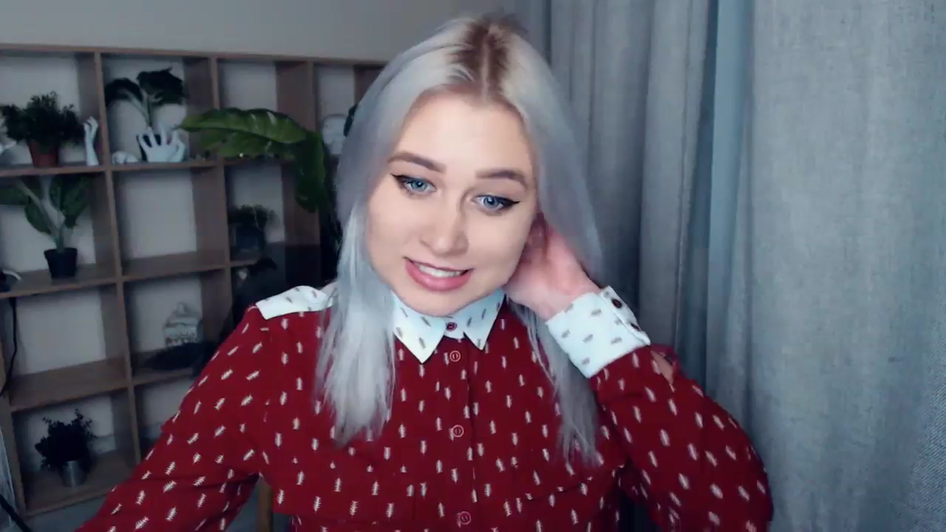 Gallery image thumbnail from Kukla_kolduna's myfreecams stream on, 01/22/2024, 18:08 image 10 of 20