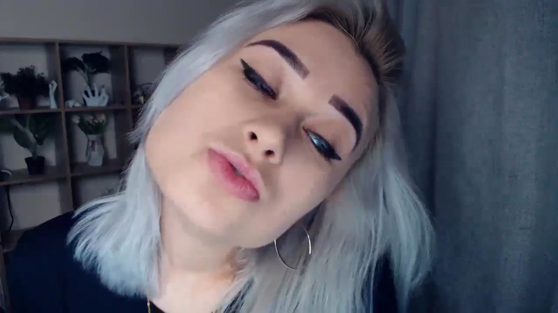 Gallery image thumbnail from Kukla_kolduna's myfreecams stream on, 01/24/2024, 16:10 image 4 of 20