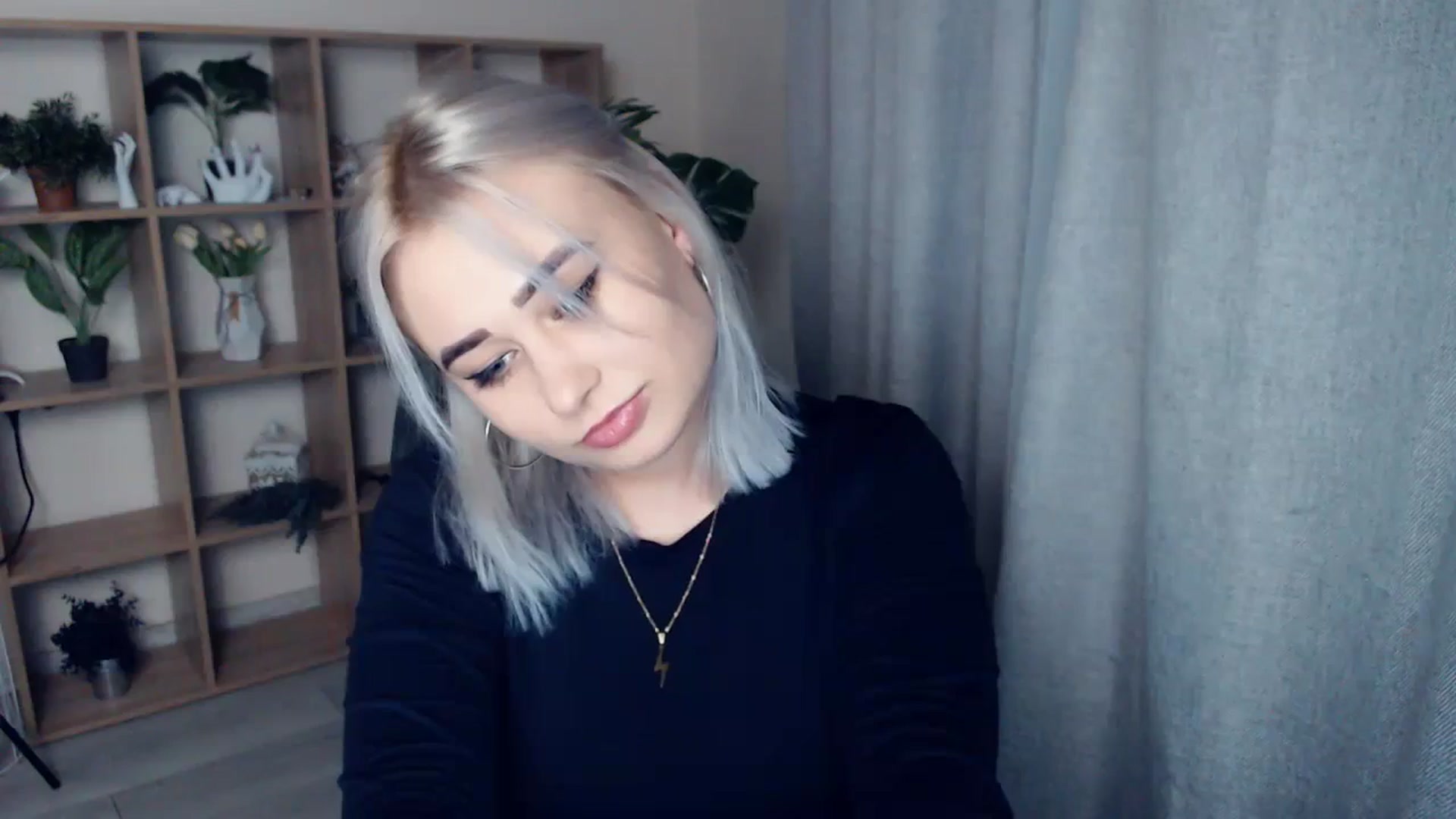 Gallery image thumbnail from Kukla_kolduna's myfreecams stream on, 01/24/2024, 16:46 image 2 of 20