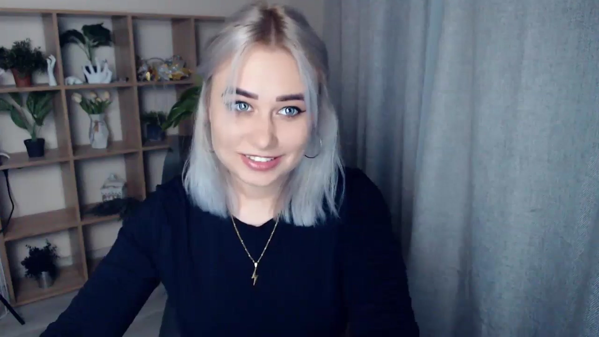 Gallery image thumbnail from Kukla_kolduna's myfreecams stream on, 01/24/2024, 16:46 image 3 of 20