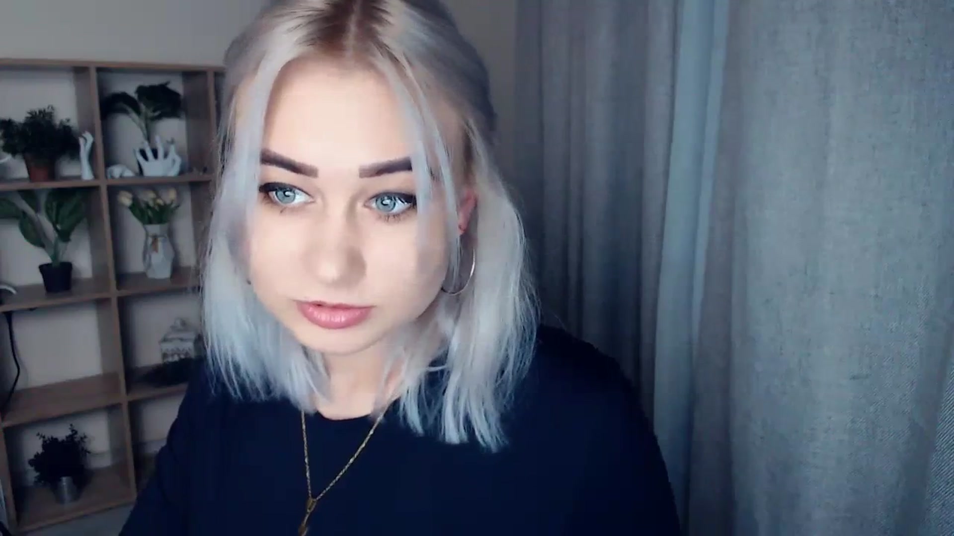Gallery image thumbnail from Kukla_kolduna's myfreecams stream on, 01/24/2024, 16:46 image 10 of 20