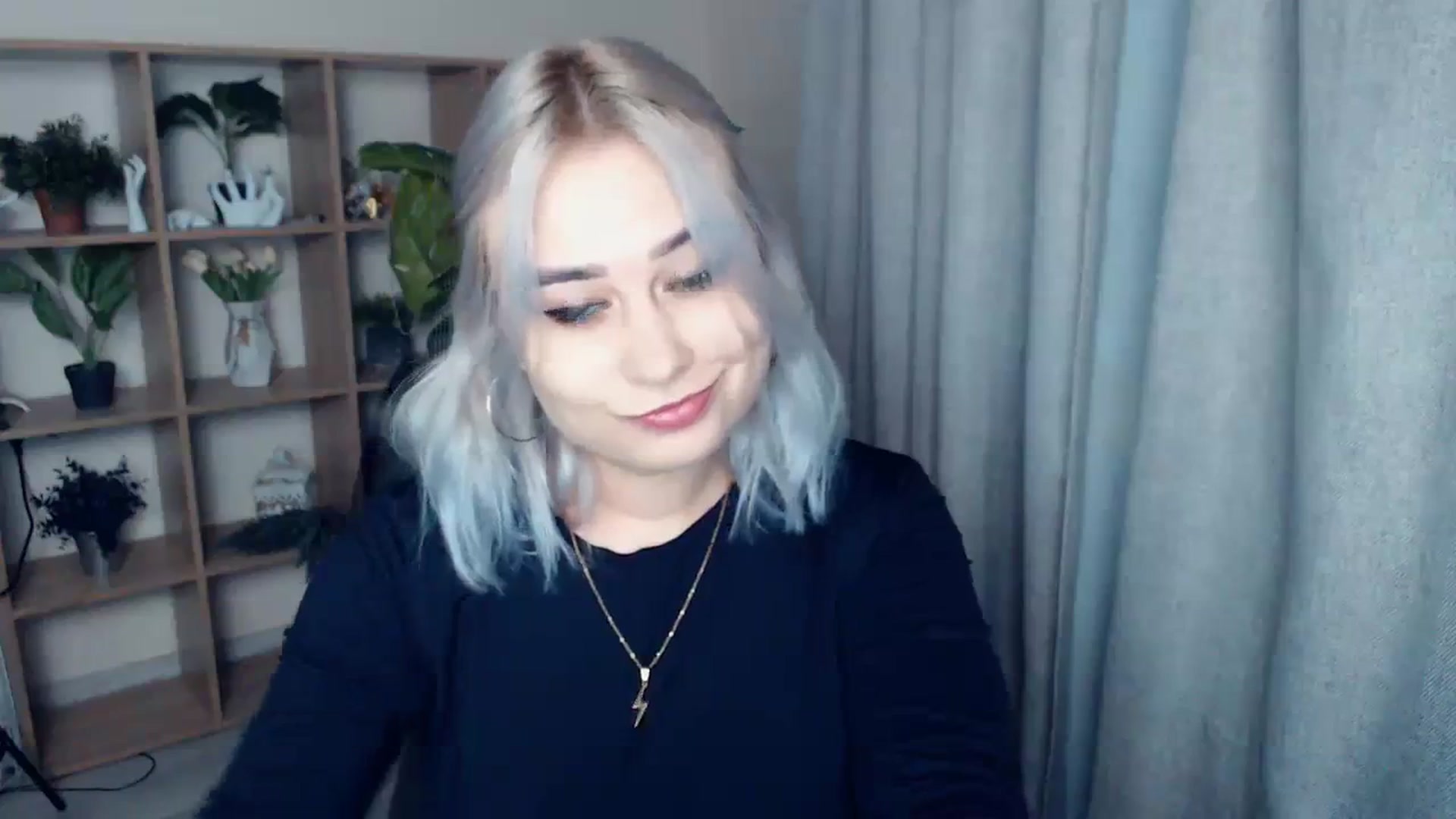 Gallery image thumbnail from Kukla_kolduna's myfreecams stream on, 01/25/2024, 16:21 image 18 of 20