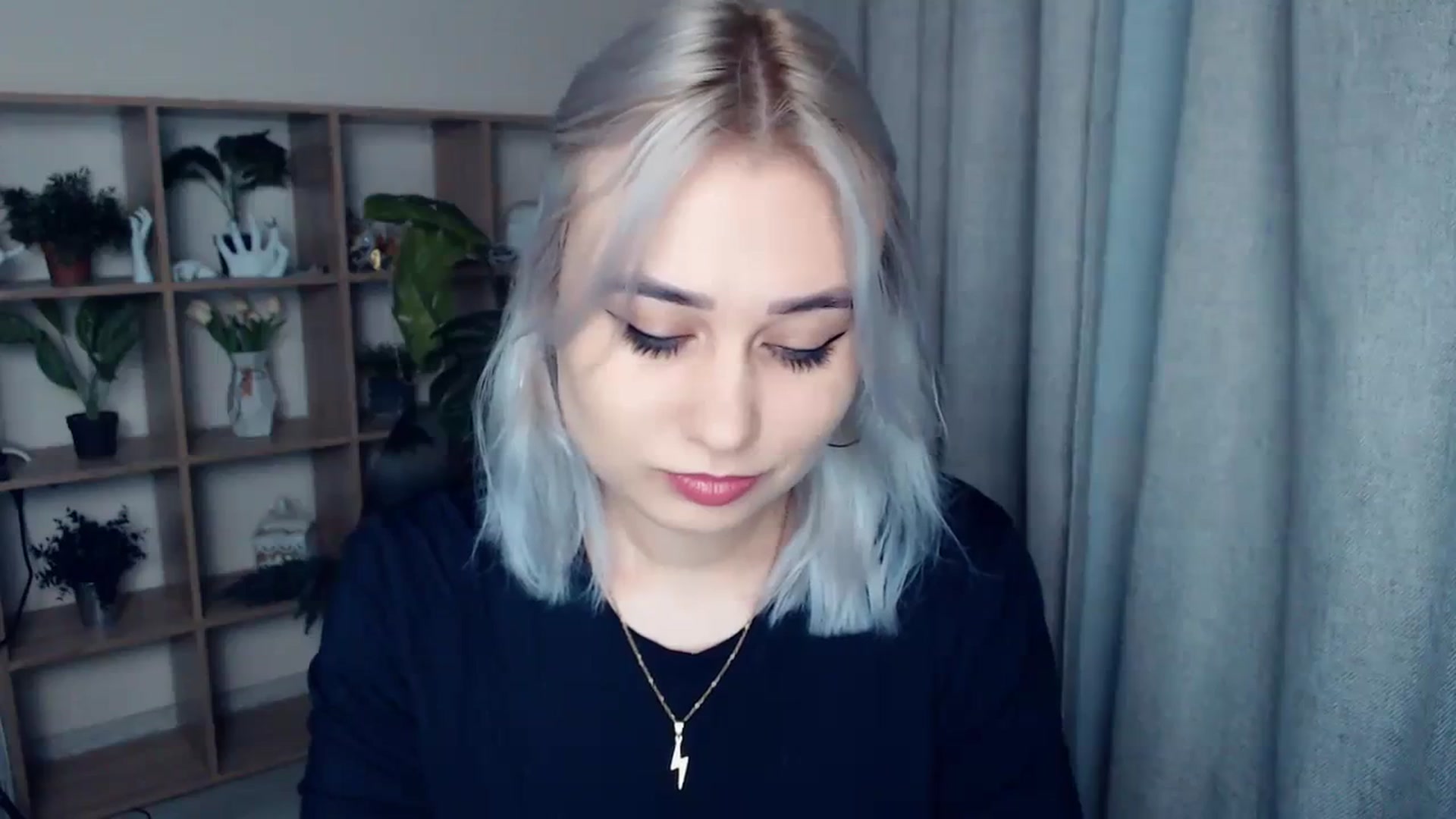 Gallery image thumbnail from Kukla_kolduna's myfreecams stream on, 01/25/2024, 16:21 image 9 of 20