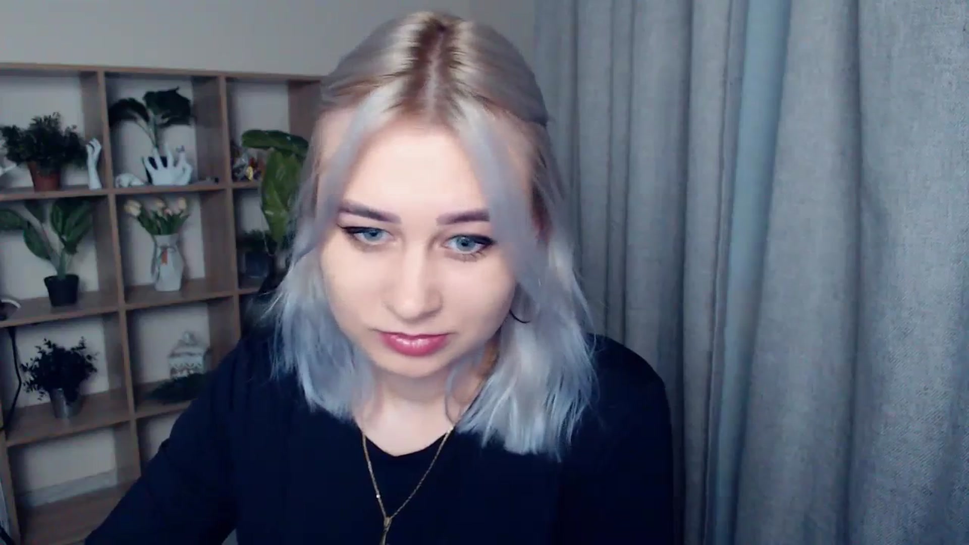 Gallery image thumbnail from Kukla_kolduna's myfreecams stream on, 01/25/2024, 16:21 image 4 of 20