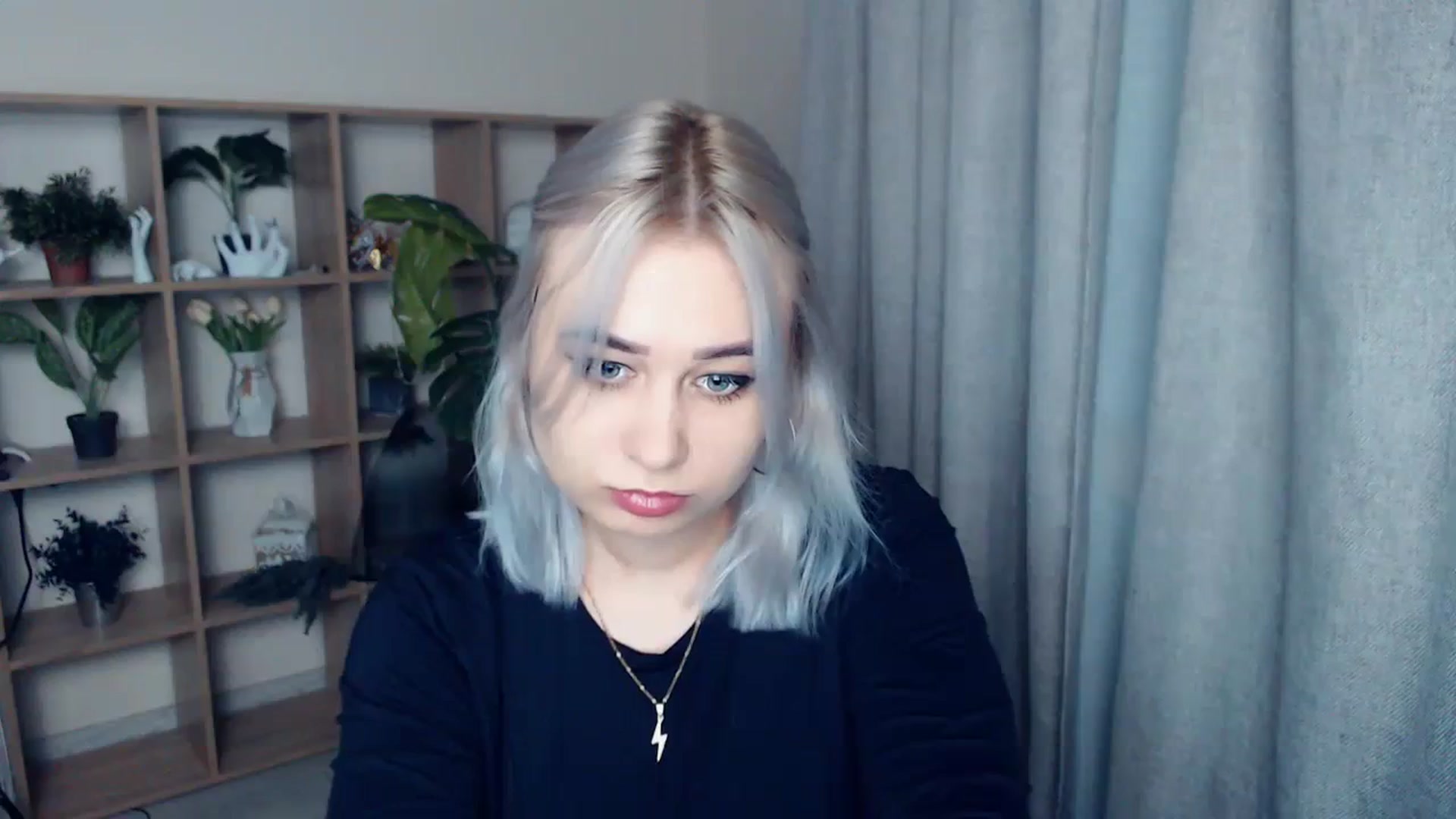 Gallery image thumbnail from Kukla_kolduna's myfreecams stream on, 01/25/2024, 16:21 image 8 of 20