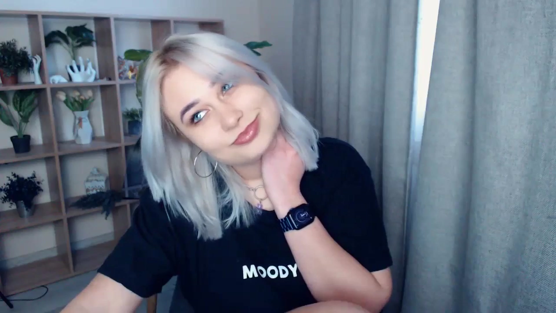 Gallery image thumbnail from Kukla_kolduna's myfreecams stream on, 01/26/2024, 13:49 image 7 of 20