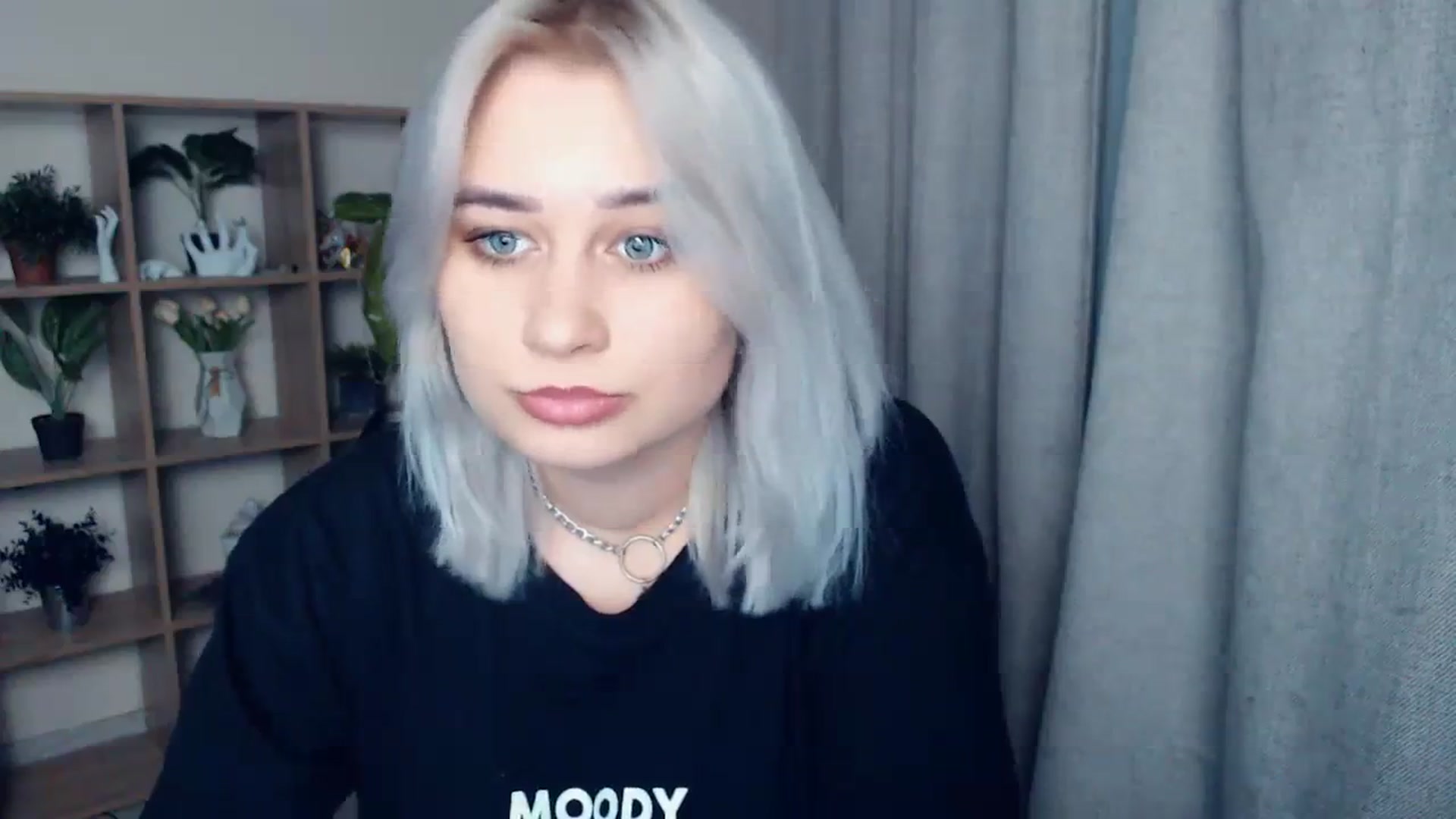 Gallery image thumbnail from Kukla_kolduna's myfreecams stream on, 01/26/2024, 17:26 image 12 of 20
