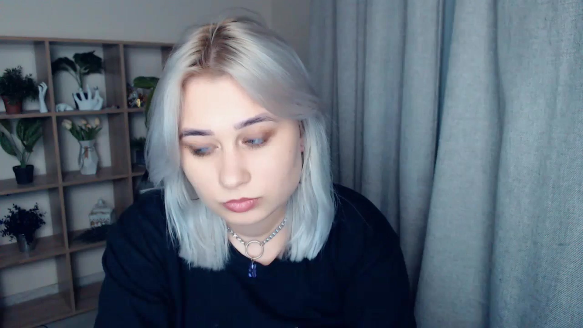 Gallery image thumbnail from Kukla_kolduna's myfreecams stream on, 01/26/2024, 17:26 image 13 of 20
