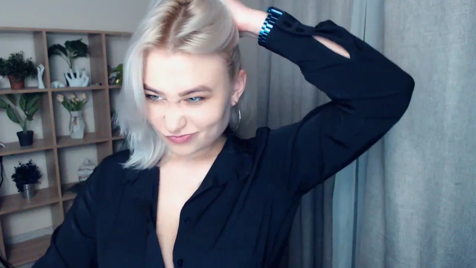 Gallery image thumbnail from Kukla_kolduna's myfreecams stream on, 01/28/2024, 16:55 image 14 of 20