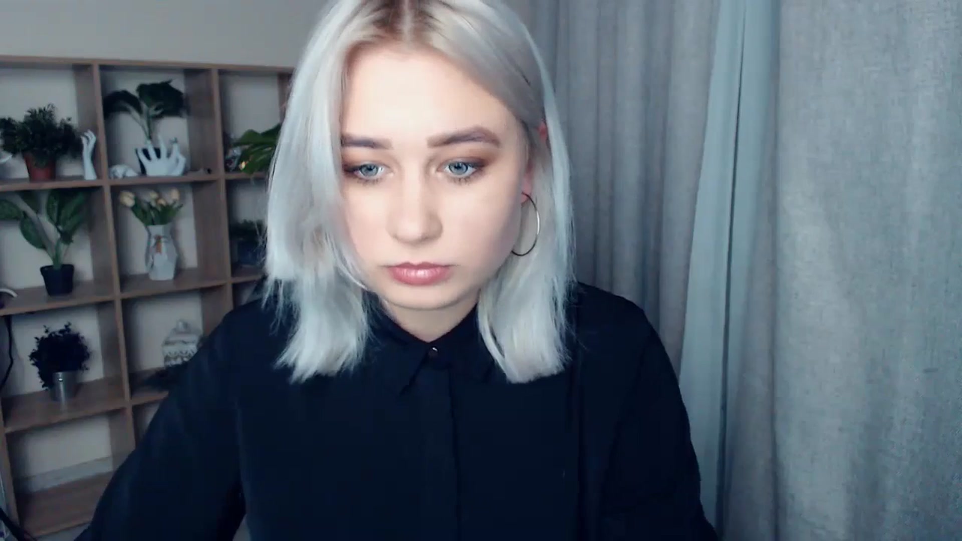 Gallery image thumbnail from Kukla_kolduna's myfreecams stream on, 01/28/2024, 16:55 image 3 of 20