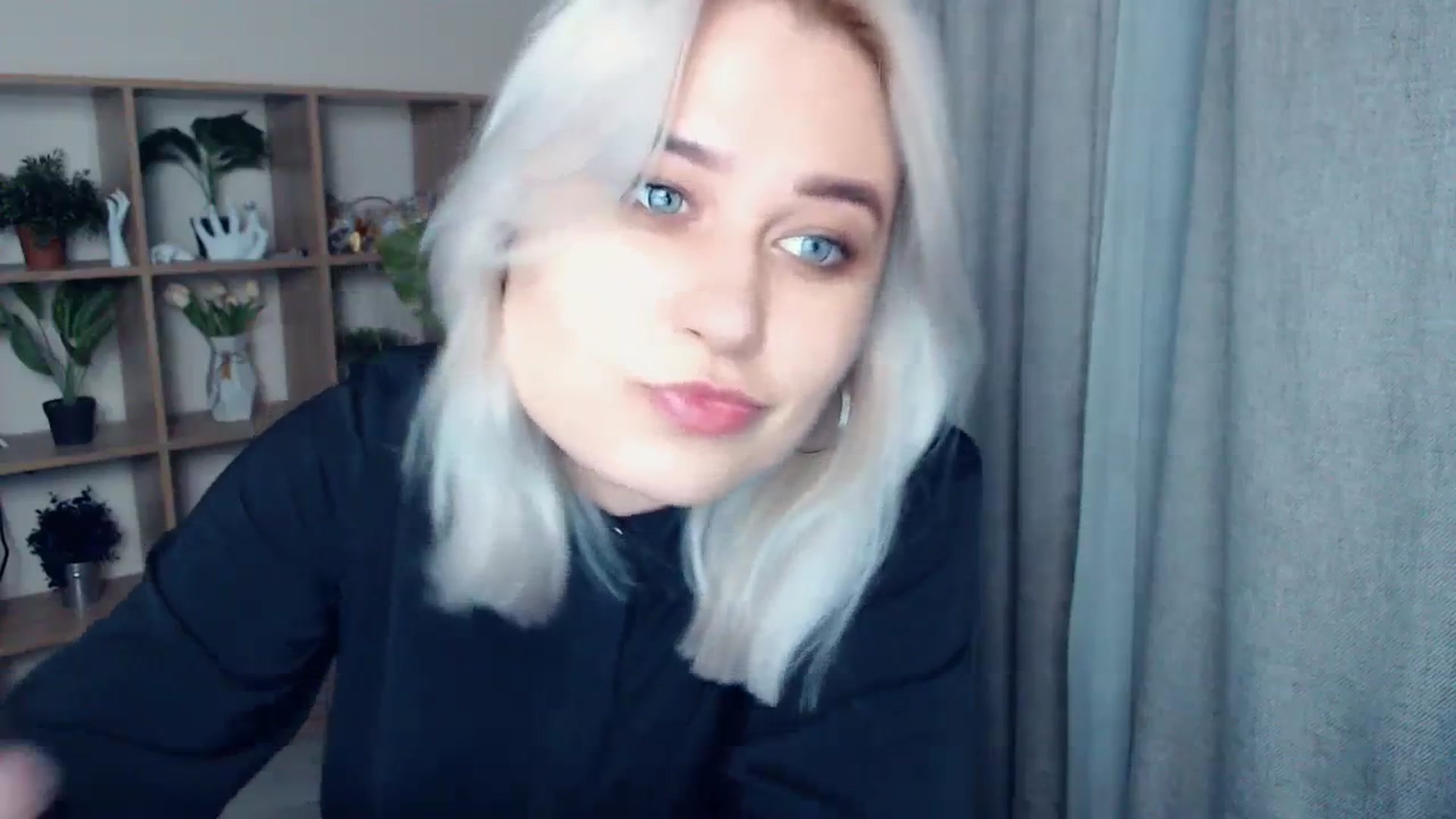 Gallery image thumbnail from Kukla_kolduna's myfreecams stream on, 01/28/2024, 18:58 image 7 of 20