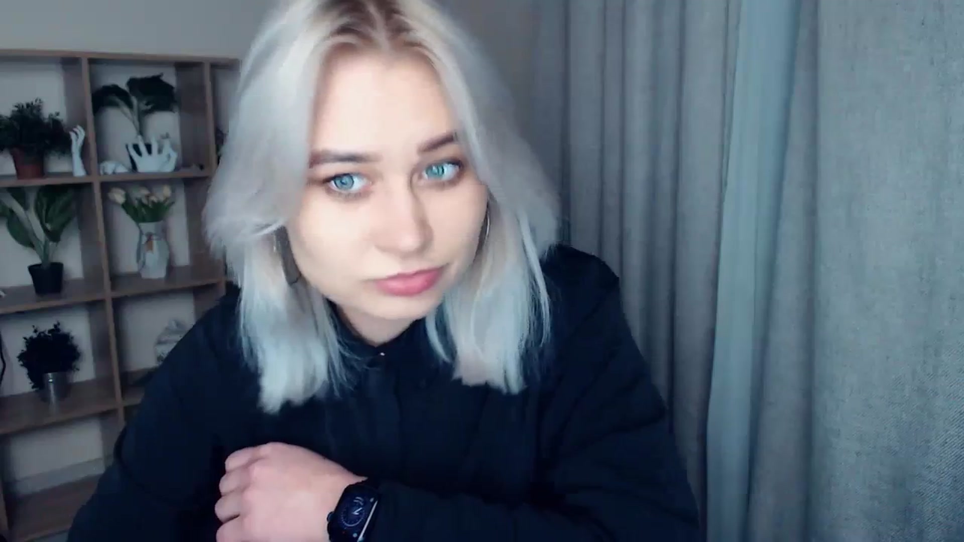 Gallery image thumbnail from Kukla_kolduna's myfreecams stream on, 01/28/2024, 18:58 image 8 of 20