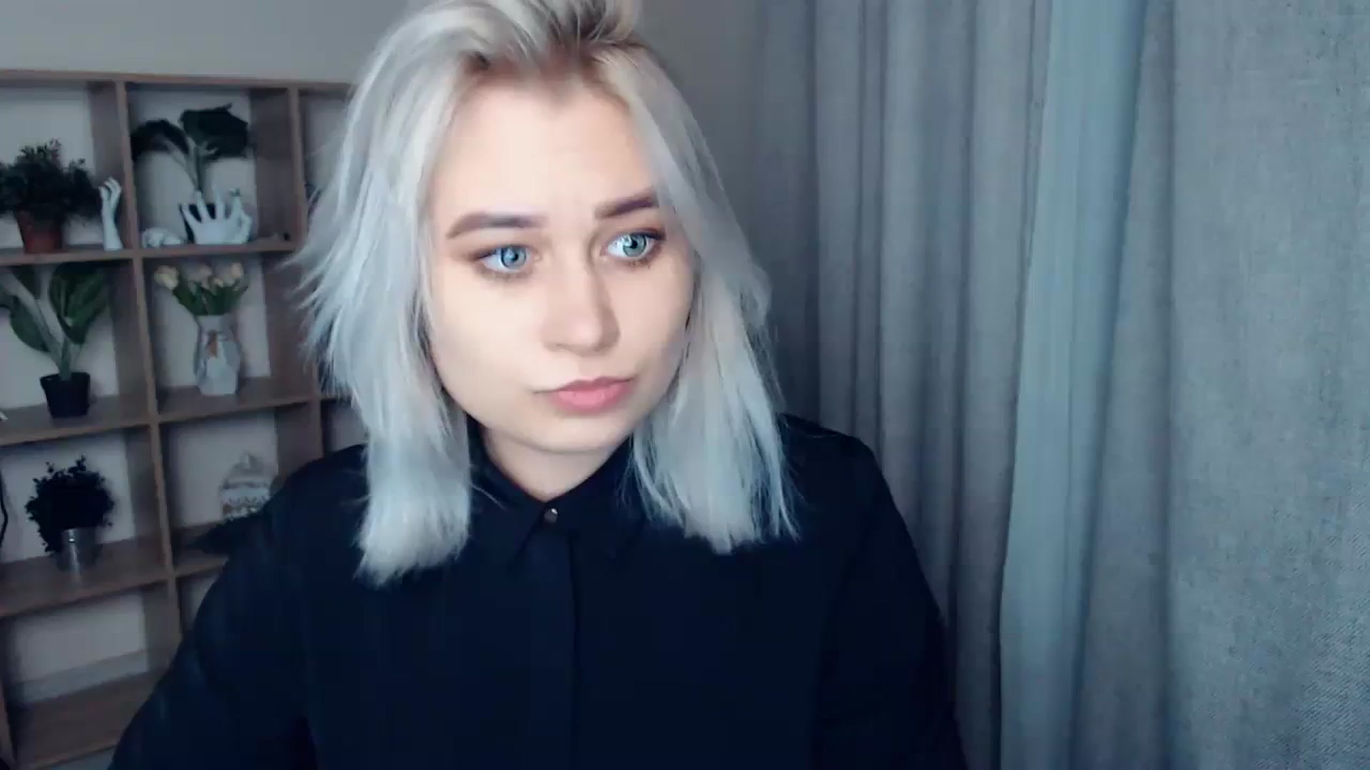 Gallery image thumbnail from Kukla_kolduna's myfreecams stream on, 01/28/2024, 18:58 image 18 of 20