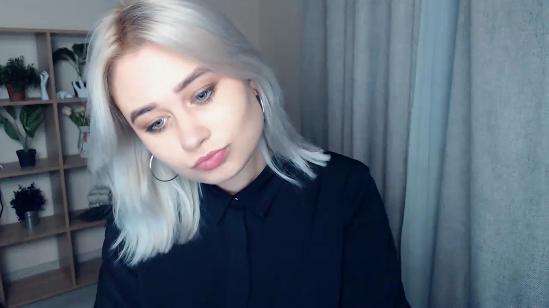 Gallery image thumbnail from Kukla_kolduna's myfreecams stream on, 01/28/2024, 18:58 image 13 of 20