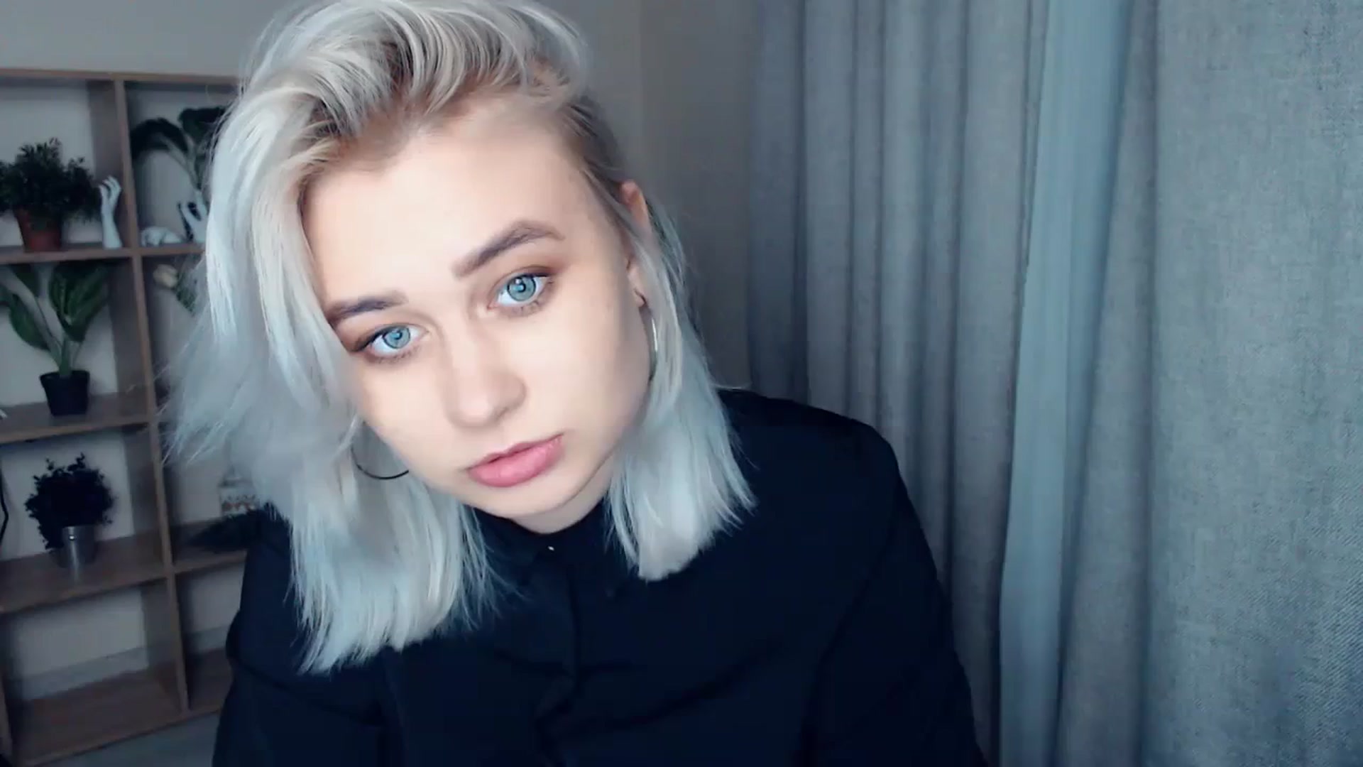 Gallery image thumbnail from Kukla_kolduna's myfreecams stream on, 01/28/2024, 18:58 image 10 of 20