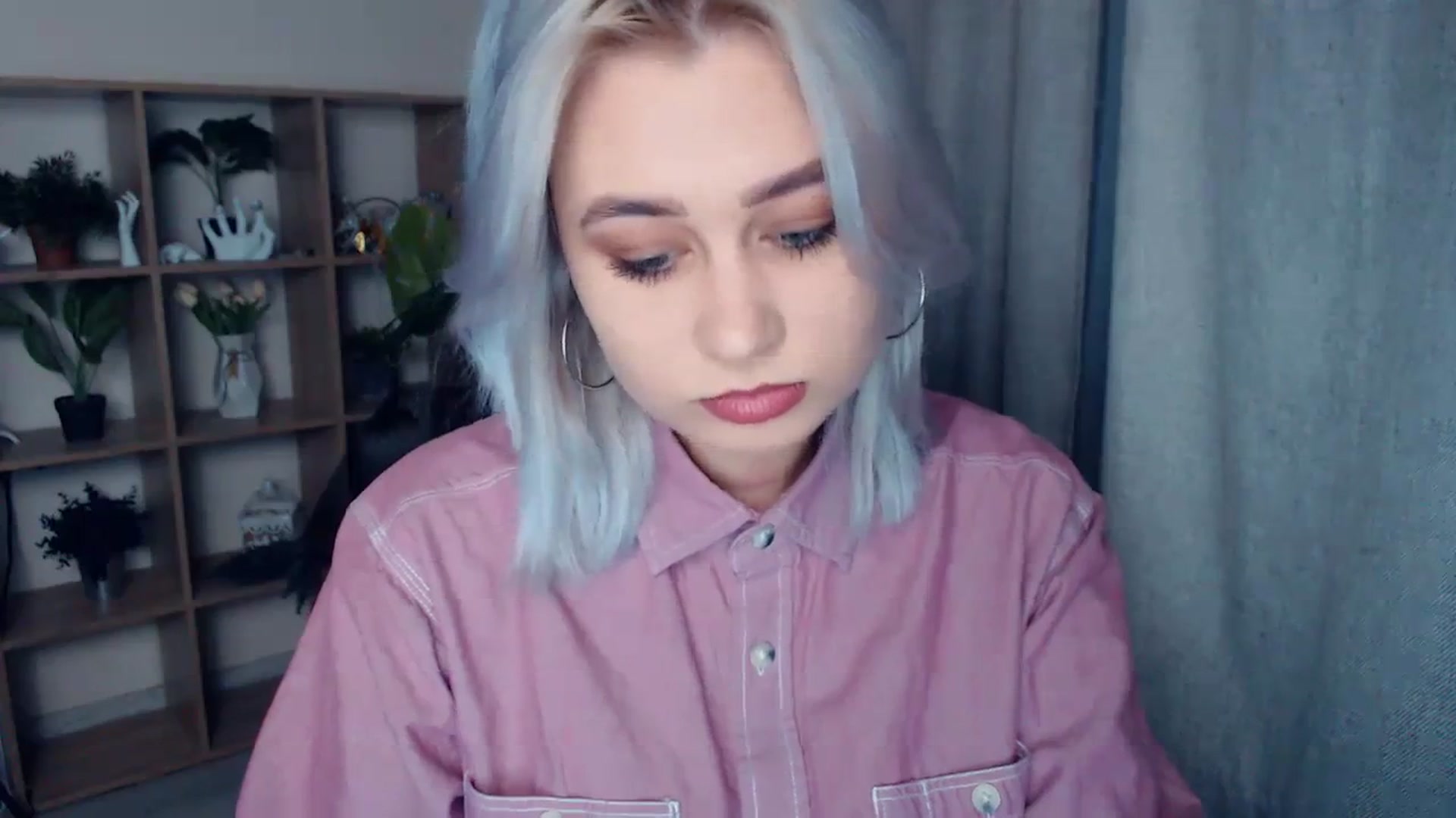 Gallery image thumbnail from Kukla_kolduna's myfreecams stream on, 01/29/2024, 15:35 image 6 of 20