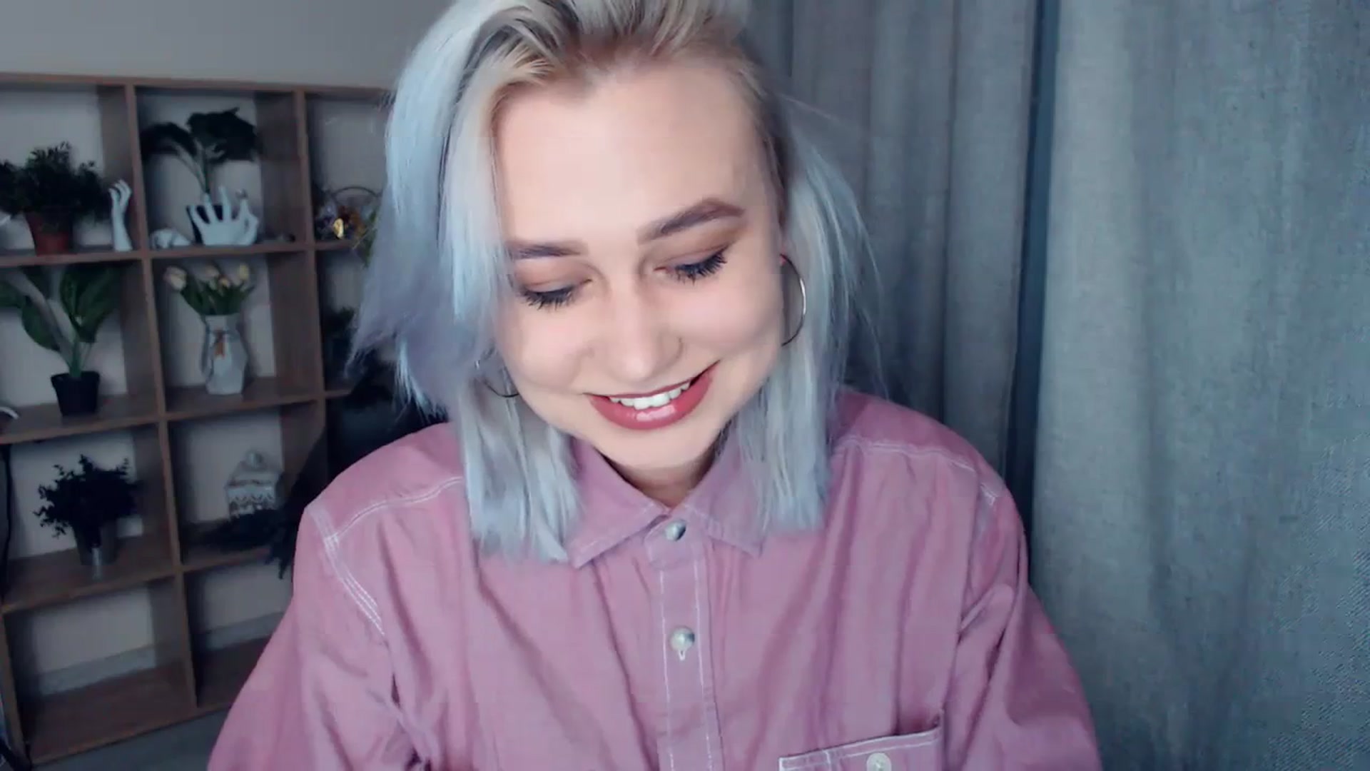 Gallery image thumbnail from Kukla_kolduna's myfreecams stream on, 01/29/2024, 15:35 image 11 of 20