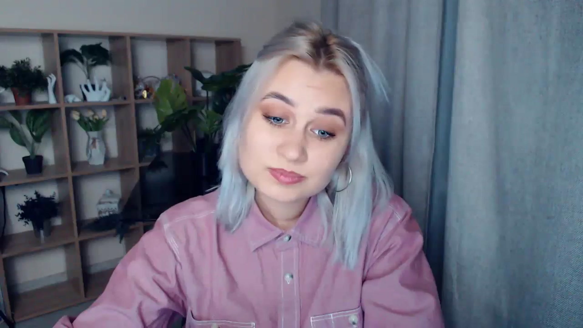 Gallery image thumbnail from Kukla_kolduna's myfreecams stream on, 01/29/2024, 16:52 image 11 of 20