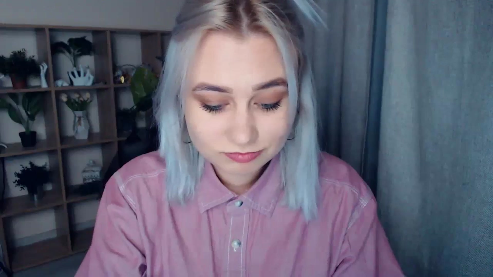 Gallery image thumbnail from Kukla_kolduna's myfreecams stream on, 01/29/2024, 16:52 image 14 of 20