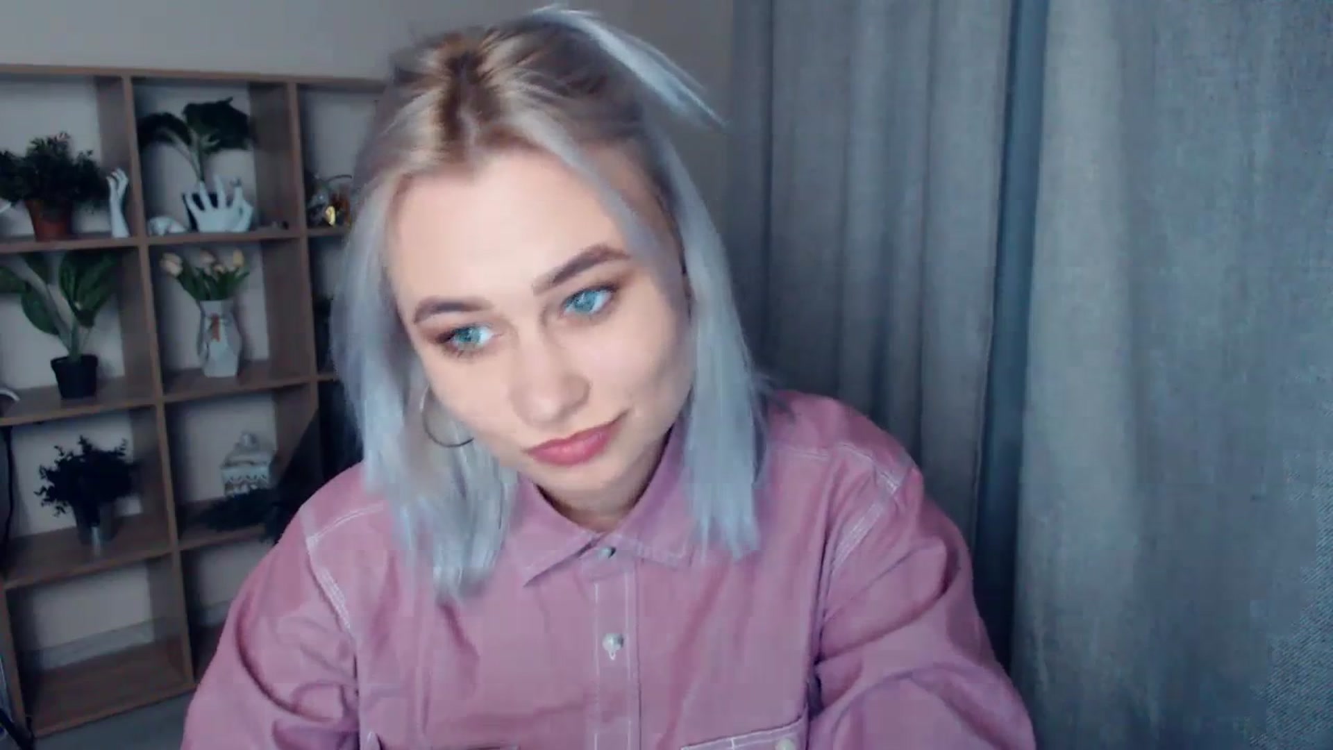 Gallery image thumbnail from Kukla_kolduna's myfreecams stream on, 01/29/2024, 16:52 image 6 of 20