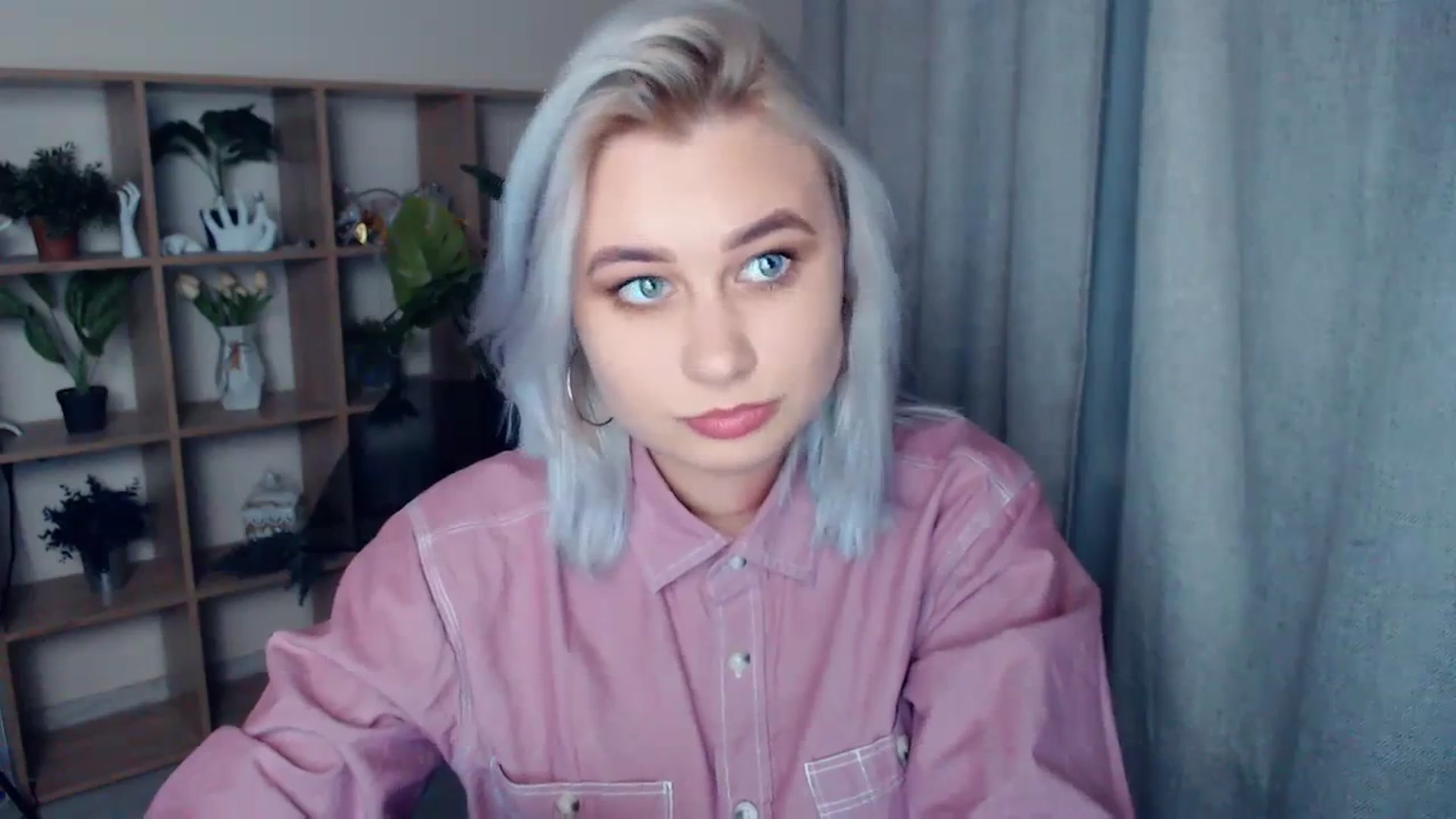 Gallery image thumbnail from Kukla_kolduna's myfreecams stream on, 01/29/2024, 17:55 image 17 of 20