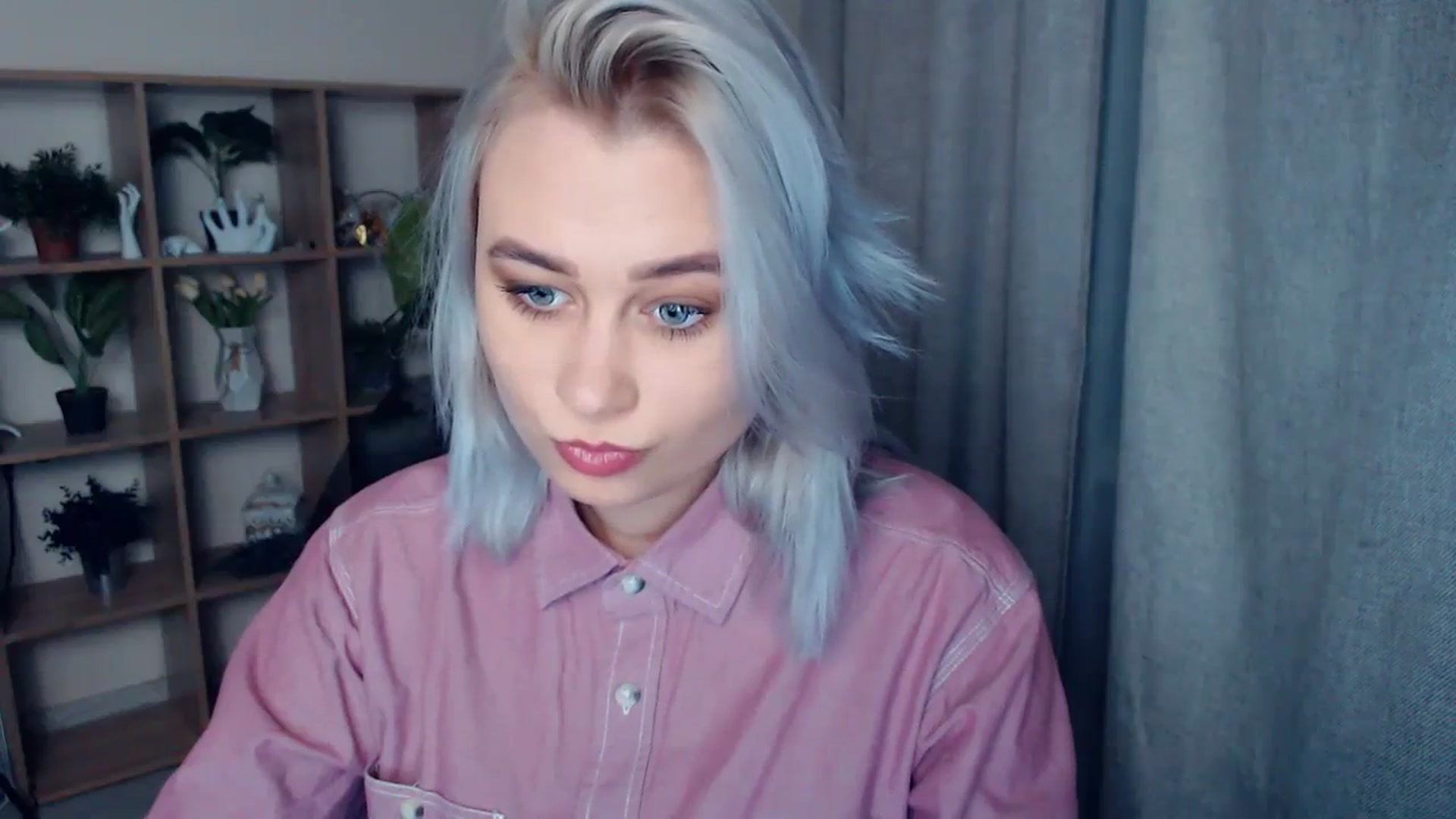 Gallery image thumbnail from Kukla_kolduna's myfreecams stream on, 01/29/2024, 17:55 image 2 of 20