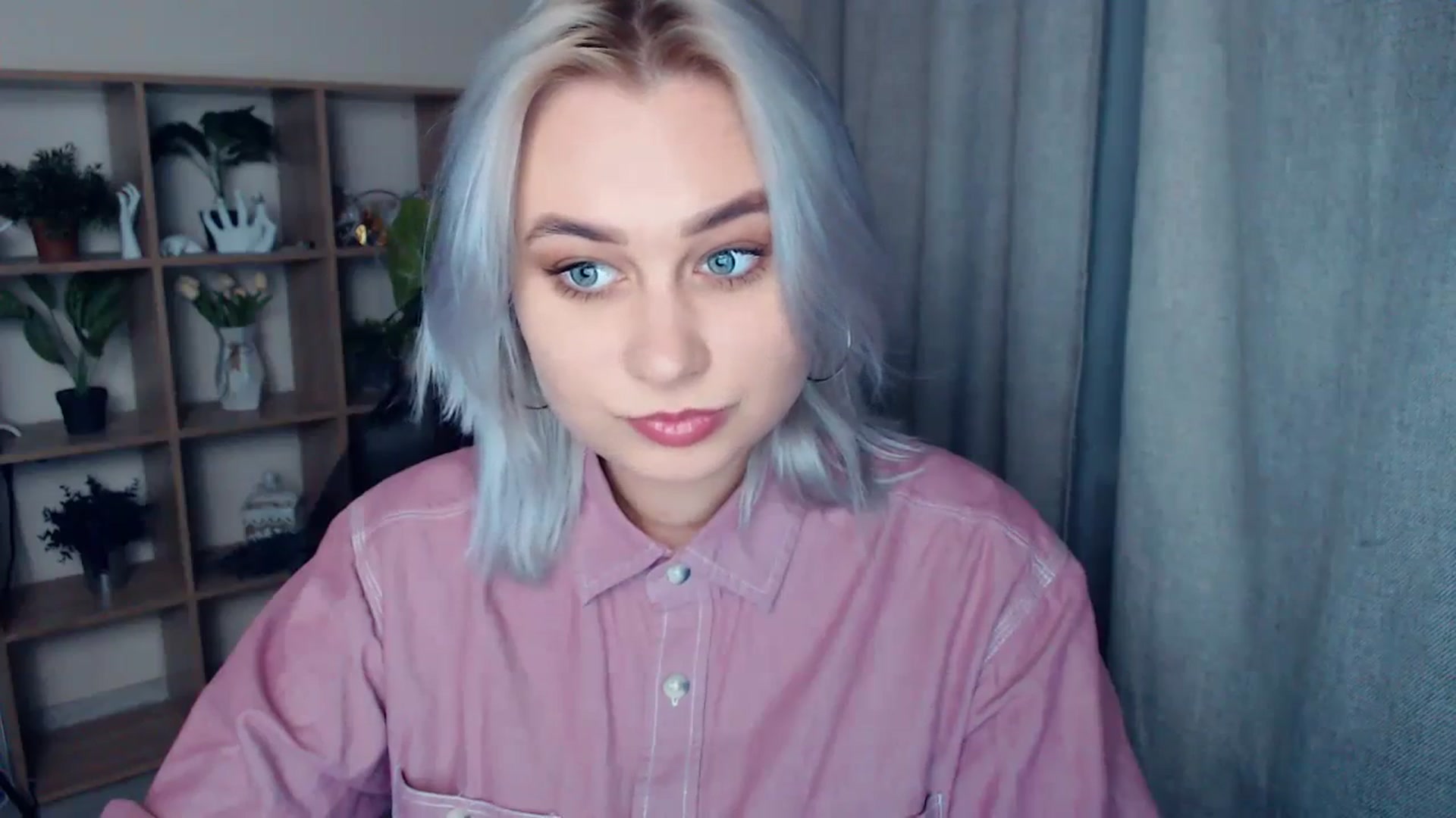 Gallery image thumbnail from Kukla_kolduna's myfreecams stream on, 01/29/2024, 17:55 image 3 of 20