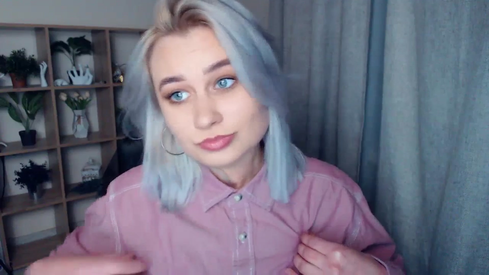Gallery image thumbnail from Kukla_kolduna's myfreecams stream on, 01/29/2024, 18:40 image 4 of 20
