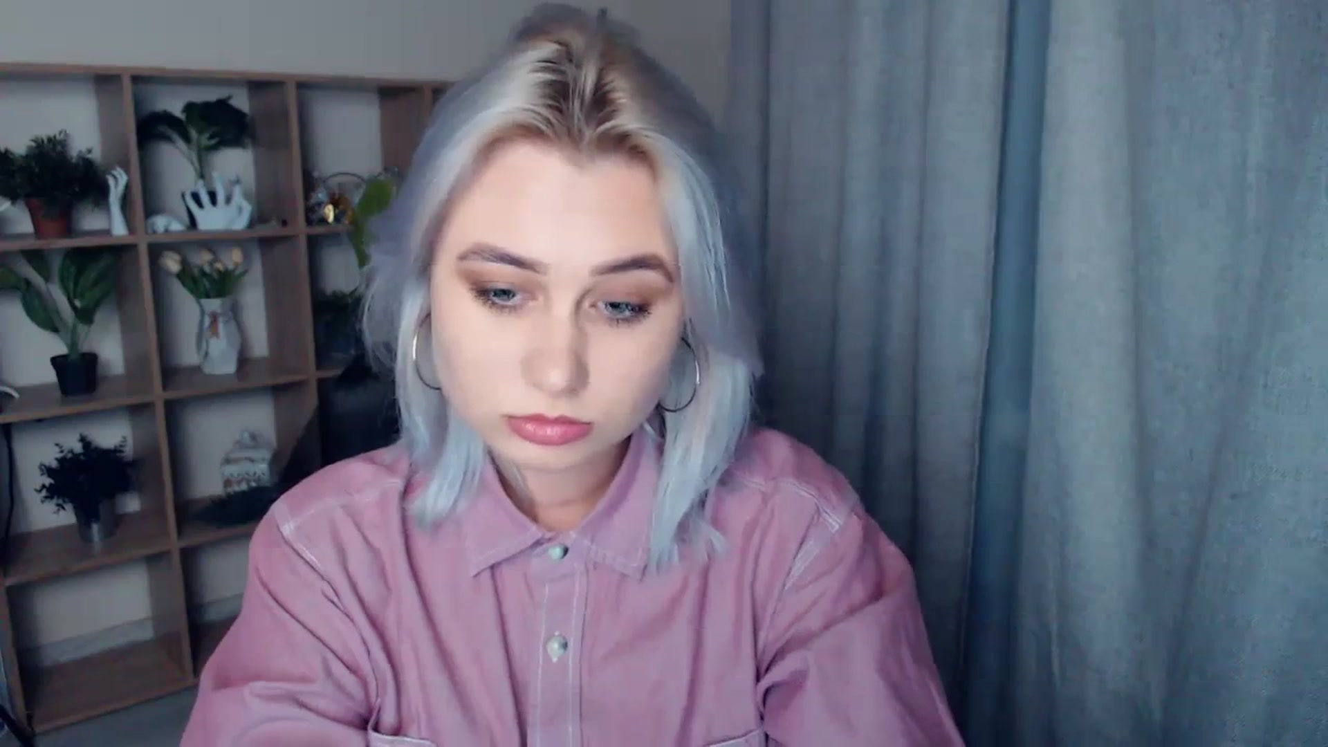 Gallery image thumbnail from Kukla_kolduna's myfreecams stream on, 01/29/2024, 18:40 image 5 of 20