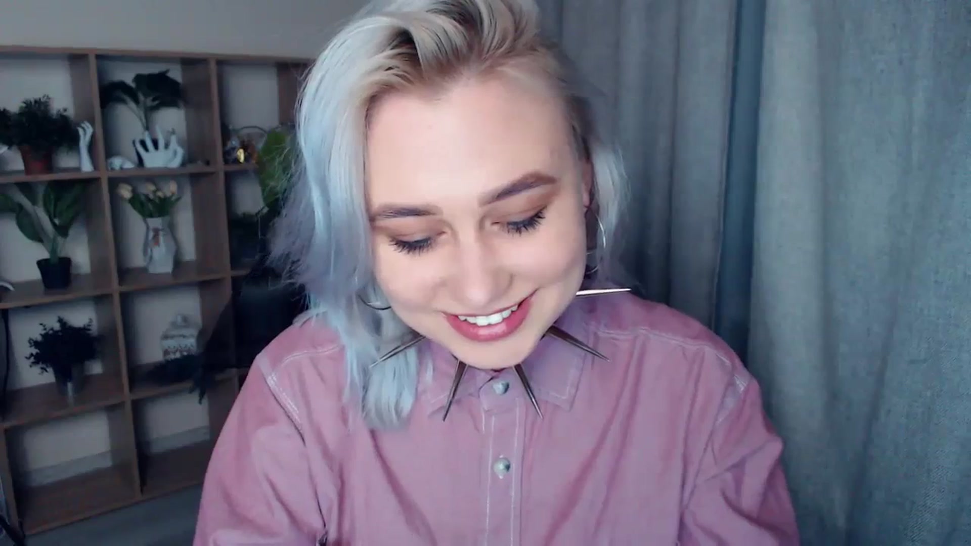 Gallery image thumbnail from Kukla_kolduna's myfreecams stream on, 01/29/2024, 18:40 image 15 of 20