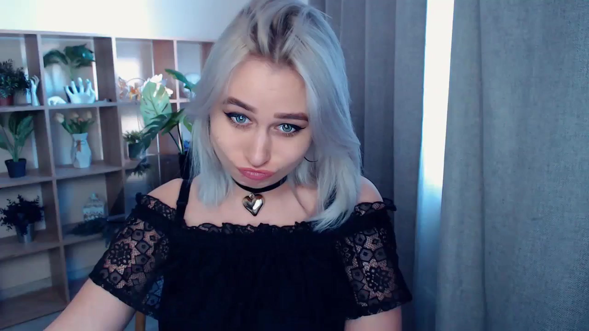 Gallery image thumbnail from Kukla_kolduna's myfreecams stream on, 01/30/2024, 14:31 image 4 of 20